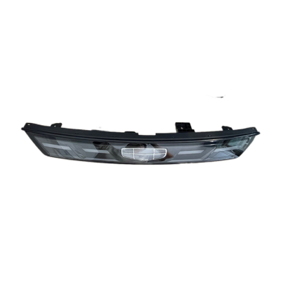 OE Nr. 7051052700 Geely Boyue L Automobilbeleuchtungssystem Front-Center-Barlicht OEM