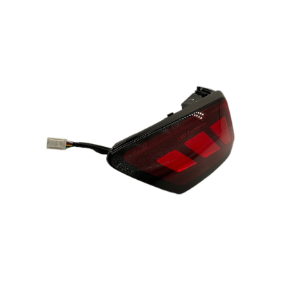 BYD Song PLUS SA3F-4133010C LED-Hinterleuchten in Rot für eine verbesserte Fahrleistung
