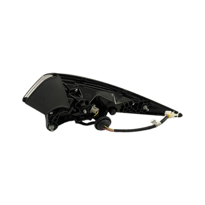 2022 BYD Dolphin LED Hecklicht mit 8000K Farbtemperatur und OEM EM2E-4133010